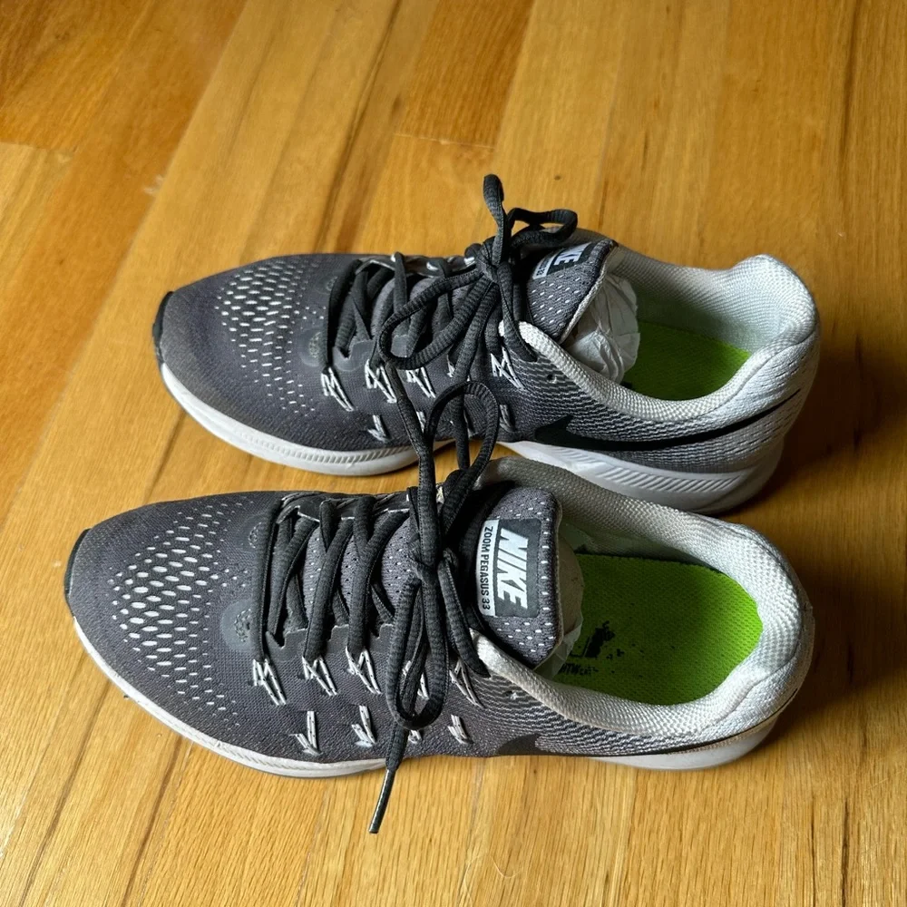 Nike Pegasus 33 Ladies sneaker Size 9 - Picture 5 of 6